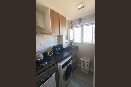 Apartamento à venda com 56m², 2 quartos e 1 vaga Apartamento à venda com 56m², 2 quartos e 1 vagaCozinha e Área de Serviço