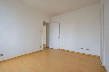 Apartamento à venda com 105m², 2 quartos e 1 vaga Apartamento à venda com 105m², 2 quartos e 1 vagaQuarto 3