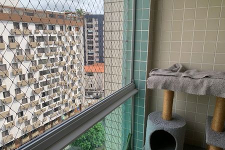 Apartamento para alugar com 154m², 3 quartos e 1 vaga Apartamento para alugar com 154m², 3 quartos e 1 vagaVaranda da suite