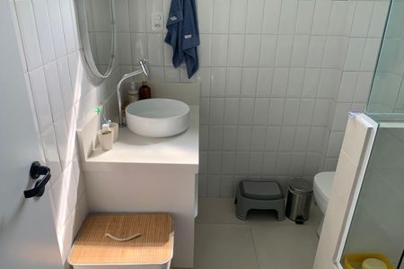 Apartamento para alugar com 154m², 3 quartos e 1 vaga Apartamento para alugar com 154m², 3 quartos e 1 vagaBanheiro