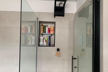 Apartamento para alugar com 154m², 3 quartos e 1 vaga Apartamento para alugar com 154m², 3 quartos e 1 vagaBanheiro da Suíte