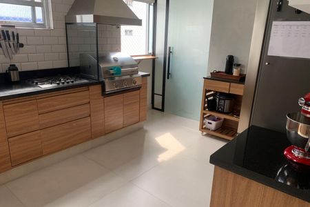 Apartamento para alugar com 154m², 3 quartos e 1 vaga Apartamento para alugar com 154m², 3 quartos e 1 vagaCozinha