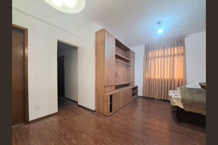 Apartamento à venda com 3 quartos, 97m² em Santa Efigênia, Belo Horizonte