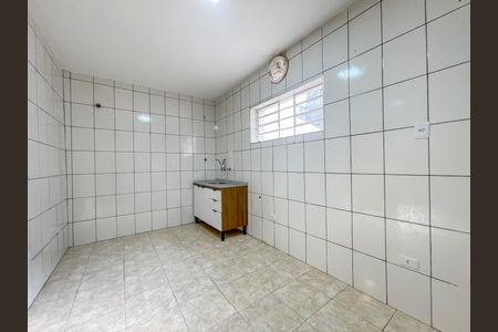 Casa para alugar com 145m², 2 quartos e 2 vagasCozinha