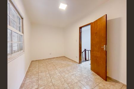 Casa para alugar com 145m², 2 quartos e 2 vagasQuarto 2