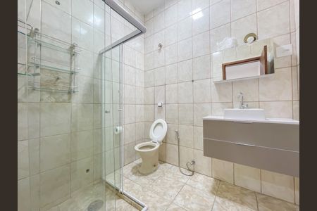 Casa para alugar com 145m², 2 quartos e 2 vagasBanheiro