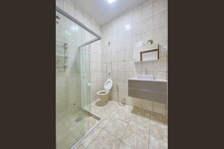 Casa para alugar com 145m², 2 quartos e 2 vagasBanheiro