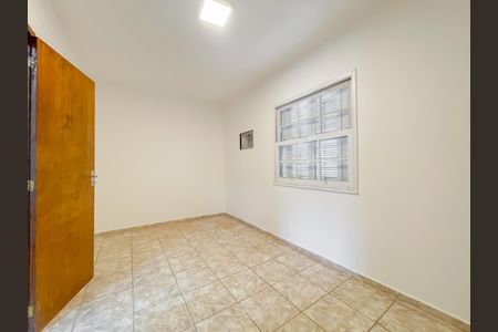 Casa para alugar com 145m², 2 quartos e 2 vagasQuarto 2