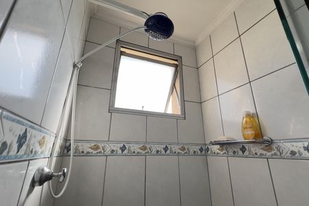 Banheiro de apartamento à venda com 1 quarto, 54m² em Gopouva, Guarulhos