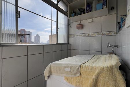 Apartamento à venda com 54m², 1 quarto e sem vagaCozinha e Área de Serviço