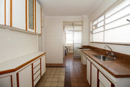 Apartamento à venda com 100m², 2 quartos e 1 vagaCozinha