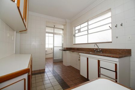 Apartamento à venda com 100m², 2 quartos e 1 vagaCozinha