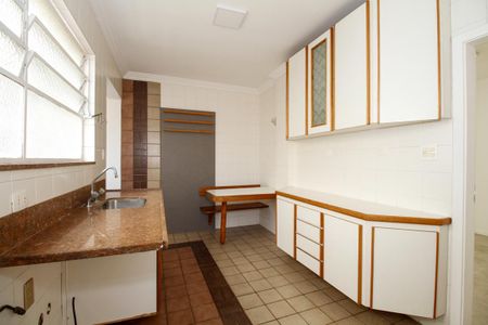 Apartamento à venda com 100m², 2 quartos e 1 vagaCozinha