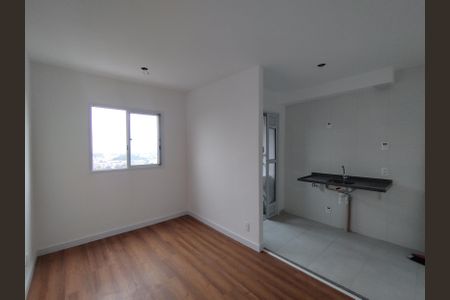 Apartamento para alugar com 37m², 2 quartos e 1 vagaSala/Cozinha