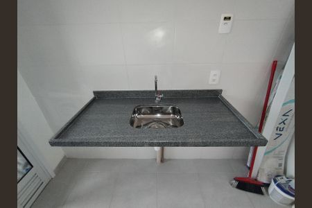 Apartamento para alugar com 37m², 2 quartos e 1 vagaCozinha - Torneira