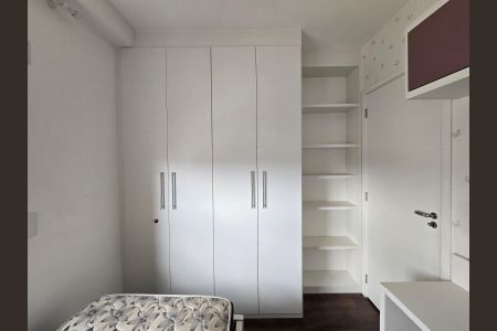 Apartamento para alugar com 68m², 2 quartos e 1 vagaQuarto 02