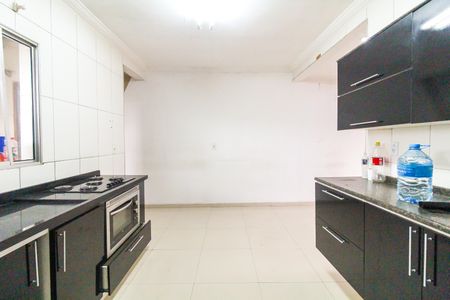 Casa para alugar com 125m², 2 quartos e 8 vagasCozinha