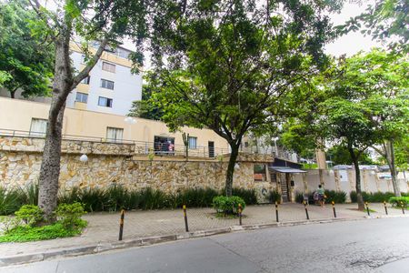 Apartamento para alugar com 50m², 2 quartos e 1 vagaFachada do Prédio