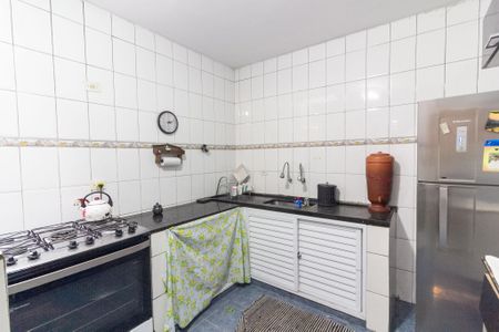 Casa para alugar com 280m², 3 quartos e 2 vagas Casa para alugar com 280m², 3 quartos e 2 vagasCozinha