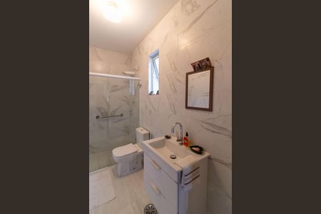 Casa para alugar com 280m², 3 quartos e 2 vagas Casa para alugar com 280m², 3 quartos e 2 vagasBanheiro Social 1