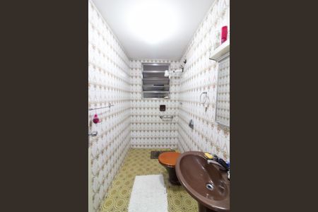 Casa para alugar com 280m², 3 quartos e 2 vagas Casa para alugar com 280m², 3 quartos e 2 vagasBanheiro Social 2