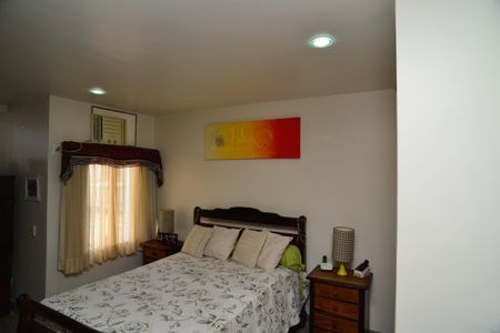 Apartamento à venda com 334m², 4 quartos e 6 vagasSuíte 1