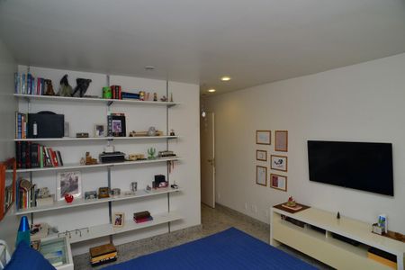 Apartamento à venda com 334m², 4 quartos e 6 vagasSuíte 3