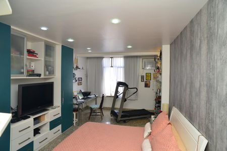 Apartamento à venda com 334m², 4 quartos e 6 vagasSuíte 2