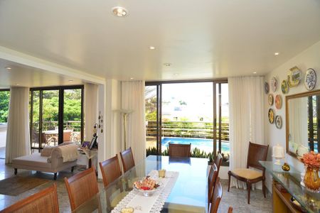 Apartamento à venda com 334m², 4 quartos e 6 vagasSala