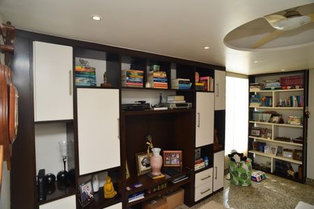 Apartamento à venda com 334m², 4 quartos e 6 vagasSala Privada