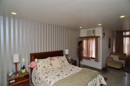 Apartamento à venda com 334m², 4 quartos e 6 vagasSuíte Principal