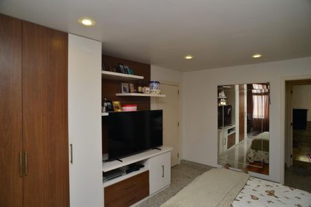 Apartamento à venda com 334m², 4 quartos e 6 vagasSuíte Principal