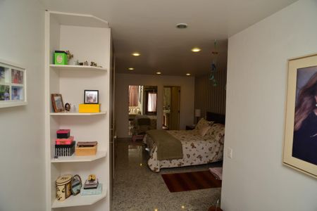 Apartamento à venda com 334m², 4 quartos e 6 vagasSuíte Principal