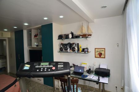 Apartamento à venda com 334m², 4 quartos e 6 vagasSuíte 2