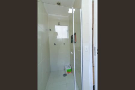 Apartamento à venda com 101m², 3 quartos e 2 vagas Apartamento à venda com 101m², 3 quartos e 2 vagasBanheiro Social