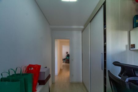 Apartamento à venda com 101m², 3 quartos e 2 vagas Apartamento à venda com 101m², 3 quartos e 2 vagasQuarto 2