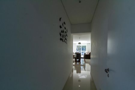 Apartamento à venda com 101m², 3 quartos e 2 vagas Apartamento à venda com 101m², 3 quartos e 2 vagasCorredor
