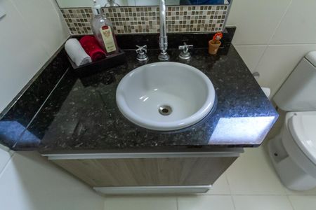 Apartamento à venda com 101m², 3 quartos e 2 vagas Apartamento à venda com 101m², 3 quartos e 2 vagasBanheiro Social