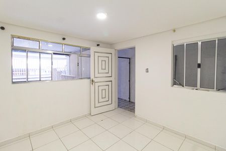 Sala de casa para alugar com 1 quarto, 50m² em Veloso, Osasco