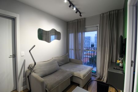 Sala de apartamento para alugar com 2 quartos, 37m² em Vila Gomes, São Paulo