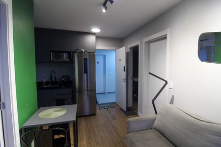 Sala de apartamento para alugar com 2 quartos, 37m² em Vila Gomes, São Paulo