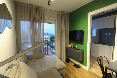 Sala de apartamento para alugar com 2 quartos, 37m² em Vila Gomes, São Paulo