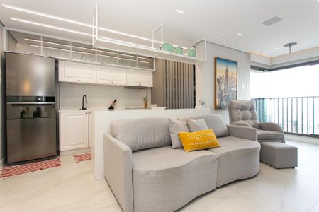 Sala de apartamento à venda com 2 quartos, 64m² em Chácara Seis de Outubro, São Paulo
