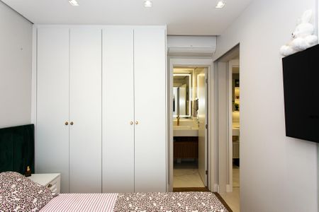 Apartamento à venda com 64m², 2 quartos e 1 vaga Apartamento à venda com 64m², 2 quartos e 1 vagaSuíte