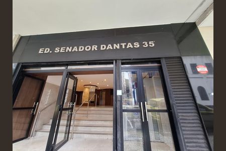 Fachada de apartamento para alugar com 1 quarto, 35m² em Centro, Rio de Janeiro