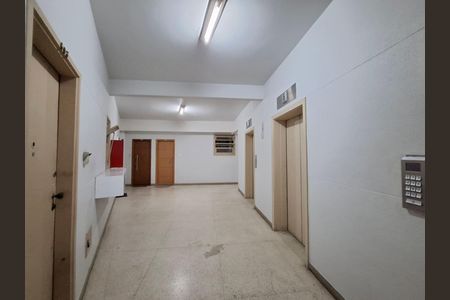 Apartamento para alugar com 35m², 1 quarto e sem vaga Apartamento para alugar com 35m², 1 quarto e sem vagaCorredor