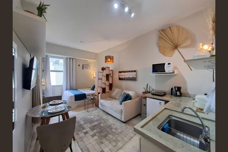 Sala/Cozinha de apartamento à venda com 1 quarto, 35m² em Centro, Rio de Janeiro