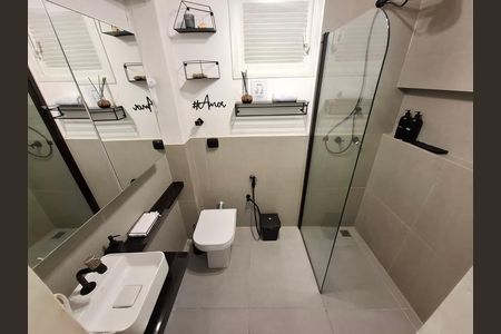 Banheiro de apartamento para alugar com 1 quarto, 35m² em Centro, Rio de Janeiro