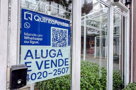 Apartamento à venda com 64m², 1 quarto e 2 vagas Apartamento à venda com 64m², 1 quarto e 2 vagasPlaquinha