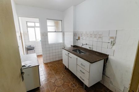 Apartamento para alugar com 56m², 2 quartos e 1 vaga Apartamento para alugar com 56m², 2 quartos e 1 vagaCozinha - Armários